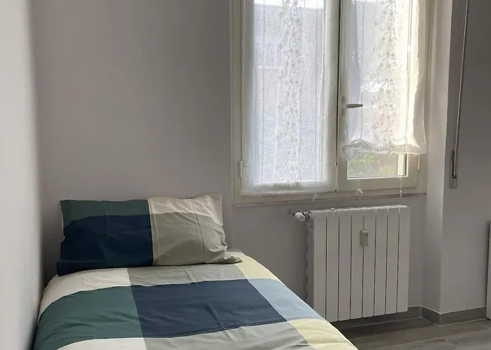Moderno 85mq Con 2 Bagni E Posto Auto Nel Cortile Interno Rom