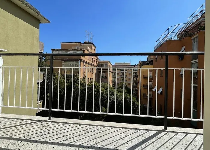 Apartment Moderno 85mq Con 2 Bagni E Posto Auto Nel Cortile Interno Rom