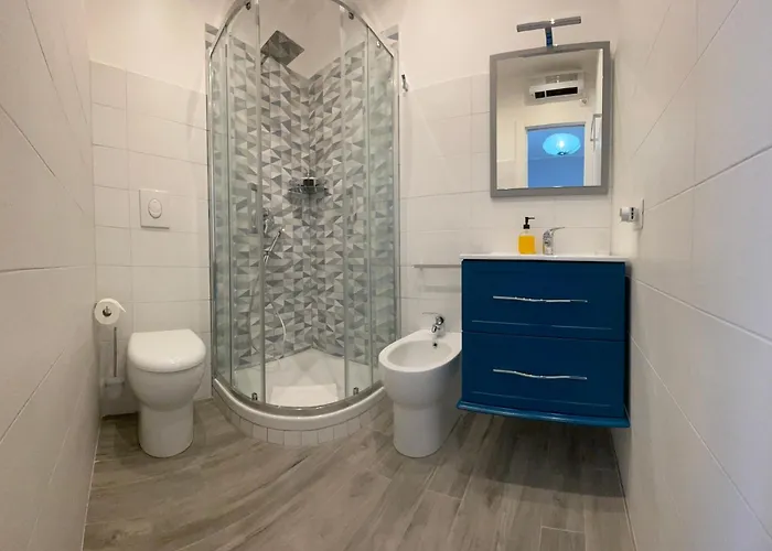 Moderno 85mq Con 2 Bagni E Posto Auto Nel Cortile Interno *