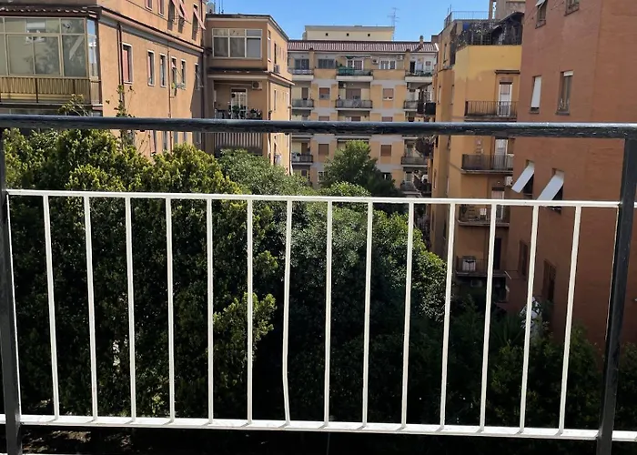 Apartment Moderno 85mq Con 2 Bagni E Posto Auto Nel Cortile Interno *